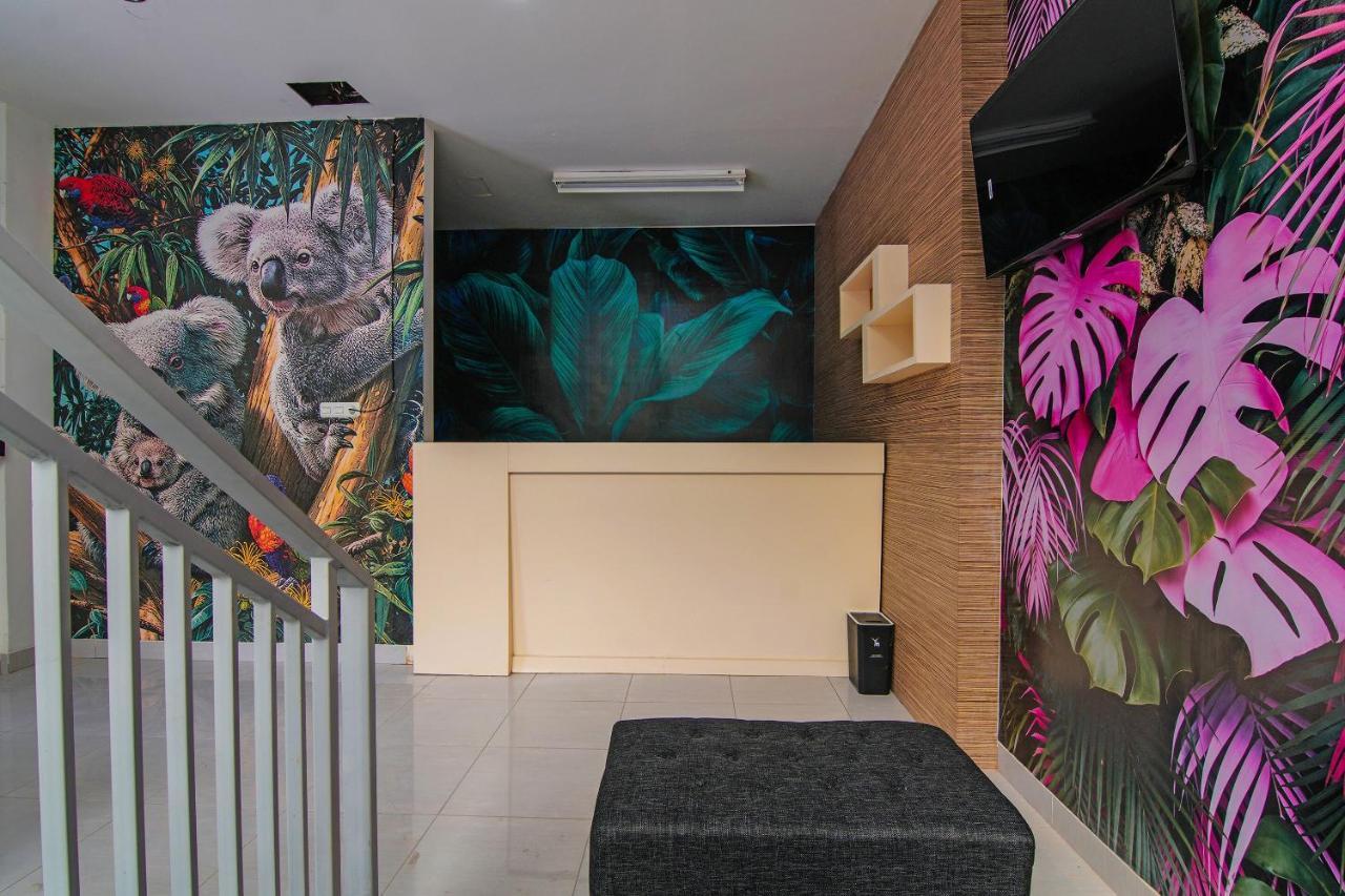 Hotel Oyo 92300 Koala House Pekanbaru Exterior foto